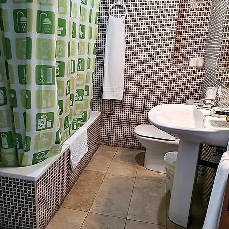 Hotell Cogullada 2*